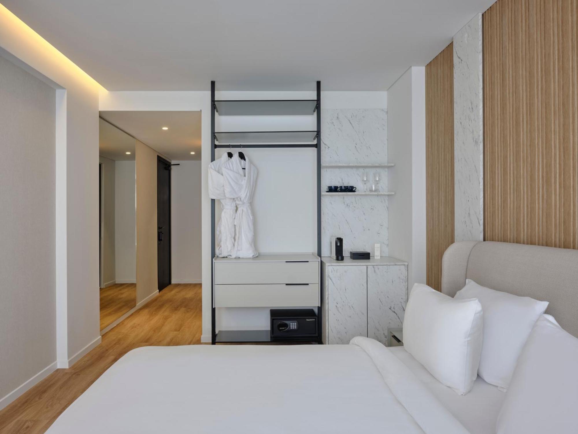 Nur Aparthotel أثينا المظهر الخارجي الصورة